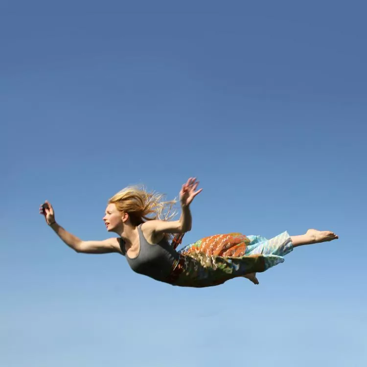 Co oznacza sen o lataniu