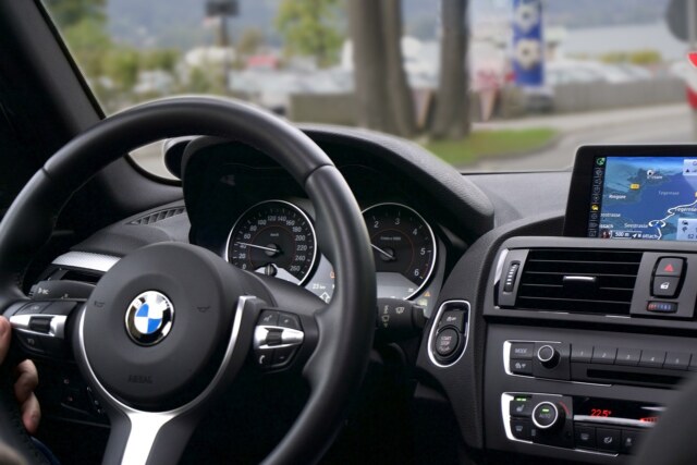 Kodowanie BMW – jakie funkcje można odblokować i czy warto?