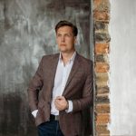 Max Kidruk: nietypowa droga od inżyniera do popularnego pisarza
